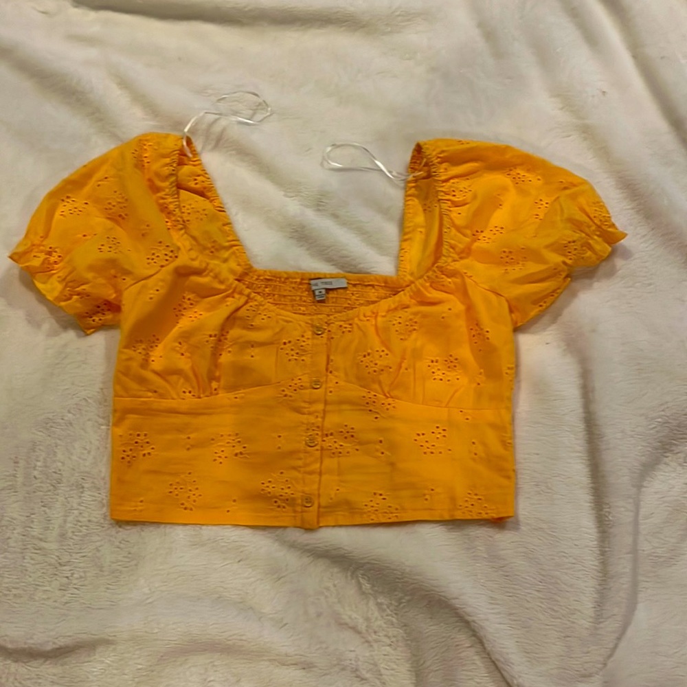 Cute crop top